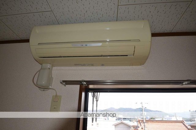 ハイコンスビルIIの内装写真
