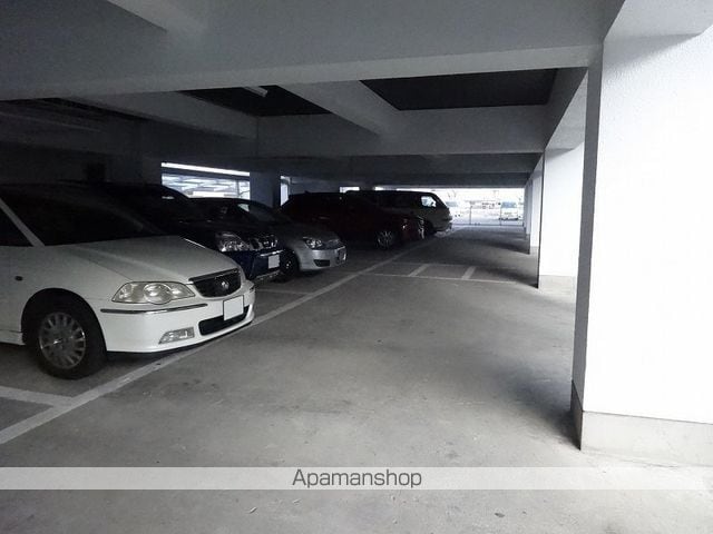 Ｔｒｅａｓｕｒｅ　ｈｏｕｓｅ[1LDK/46.99m2]の駐車場