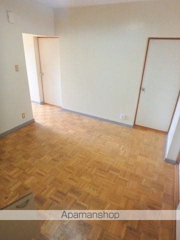 小山ハイツIの内装写真