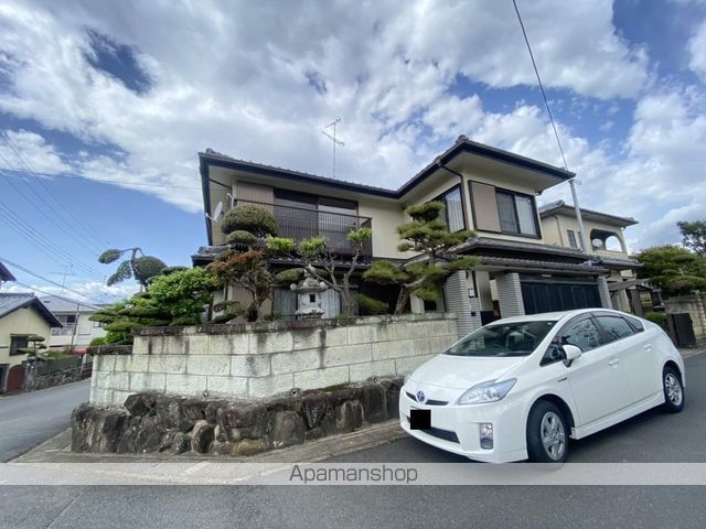 京田辺市田辺狐川戸建ての外観写真