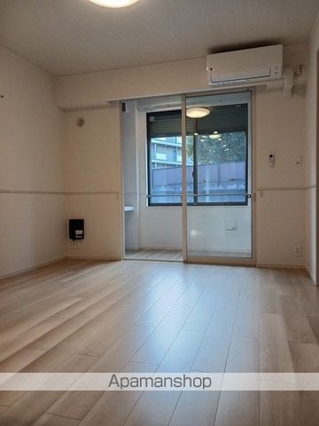 セルツNの内装写真