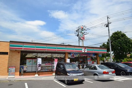 猪瀬第２ビル[2LDK/56.7m2]の周辺1