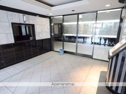 プレサンス泉セントマーク[1K/20.72m2]のエントランス