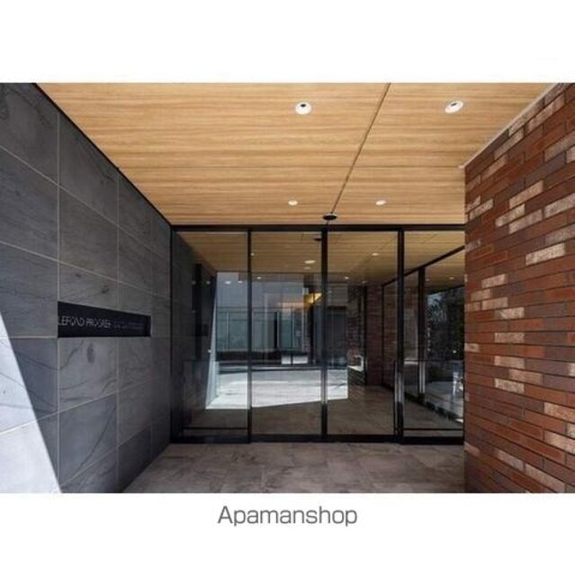 東京都千代田区神田須田町１丁目[2LDK/41.96m2]のエントランス1
