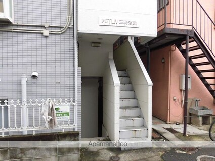 メトリブ三軒茶屋[1R/14m2]の共用部1