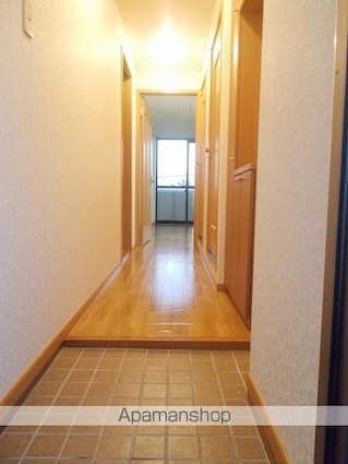 アムール・レジデンス[2DK/42.77m2]の玄関