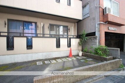 ラフィネ池之端[1K/22.04m2]の駐車場