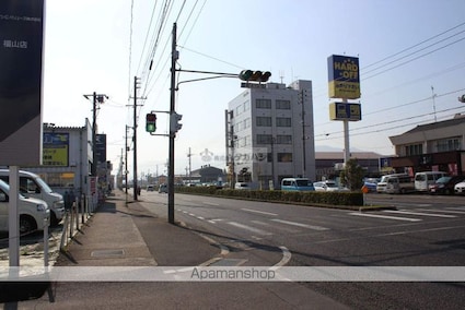 ロータス　Ｂ[1LDK/47.18m2]の周辺1