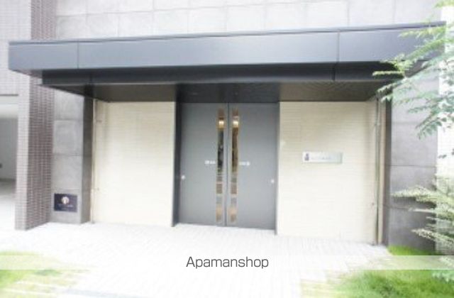 ウィルテラス深川住吉の玄関写真