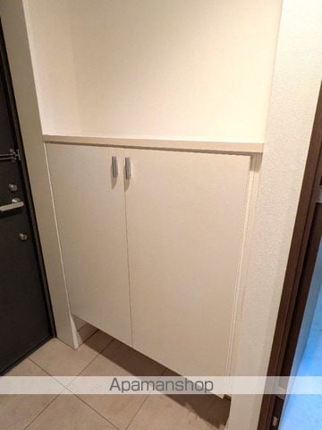 レジディア調布の内装写真