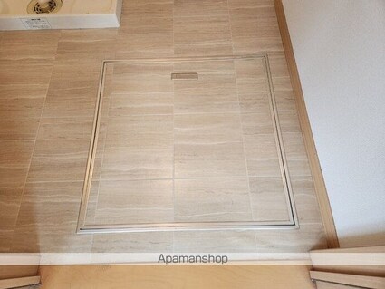 セレッサ花堂　Ｂ[1R/34.72m2]の収納