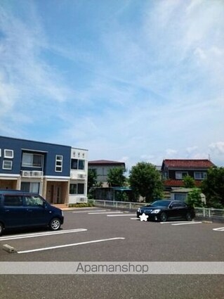 クロスロード　沢　ｄｅｕｘ[2DK/48.7m2]の駐車場