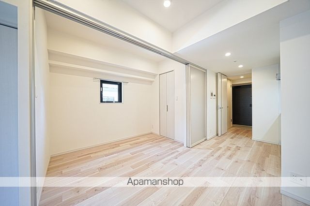 シーズンフラッツ梅田NORTHの内装写真