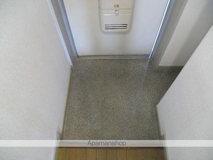 サングレース千歳台[1K/24.76m2]のエントランス3