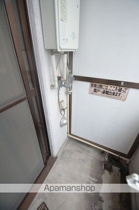 ウイング上安（旧ロイヤル上安）[1K/21m2]の内装