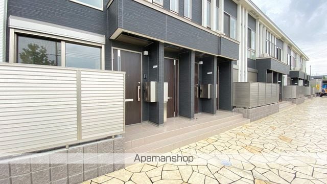 アルブルームの玄関写真