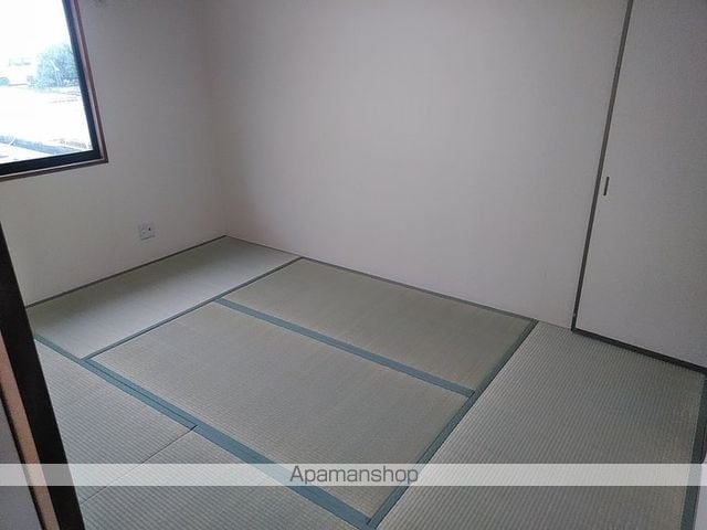 サニーハイツフミ A棟の内装写真