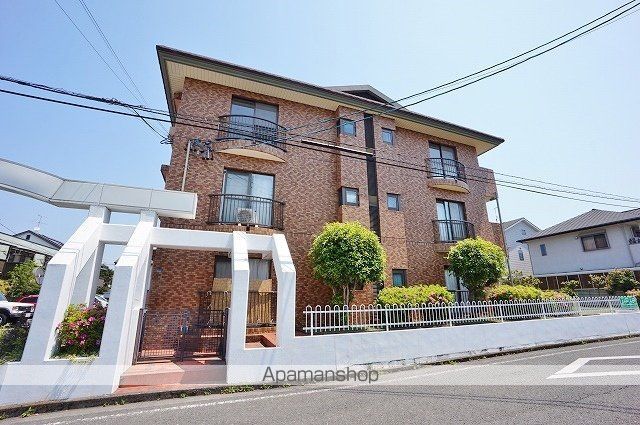 モンテベルデ高野の玄関写真