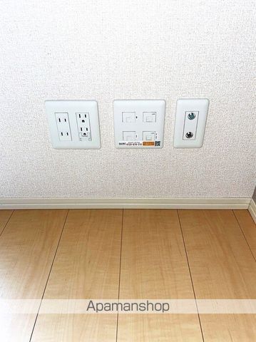 リヴェールKの内装写真