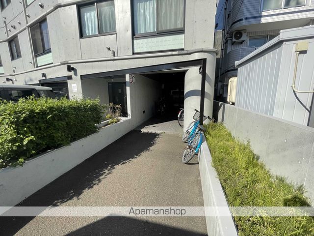 モデュロールの玄関写真