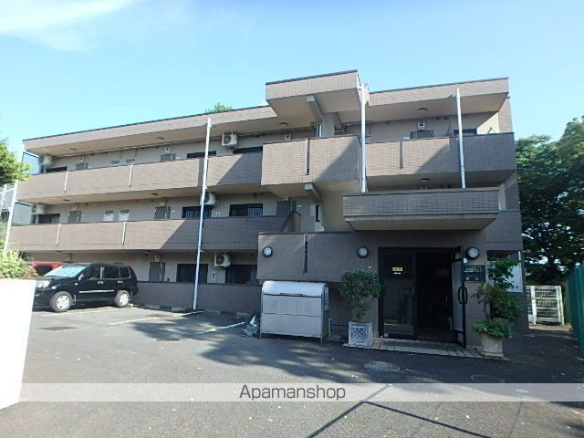 レジェンド成田の外観写真