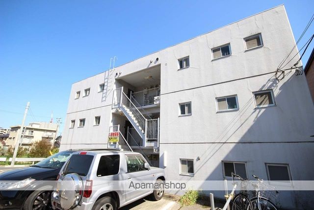 ファミリオ中田の外観写真