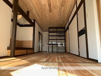 坪井ビル[1LDK/40m2]のリビング・居間