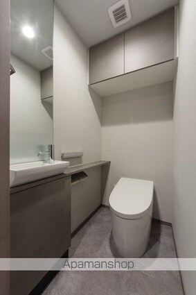 Ｌｅ　ＵｎＤｅｕｘ南青山[2LDK/78.29m2]のトイレ