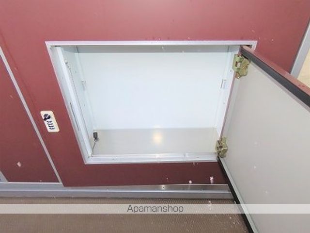 レオパレスウエストTOKUMAの内装写真