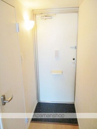 レオパレスラ・ポール[1K/21.06m2]の玄関