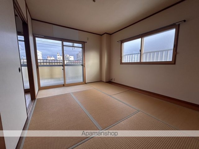 サンコーポ筒本の内装写真