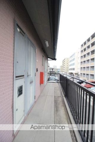 サリチェ・イマBの玄関写真