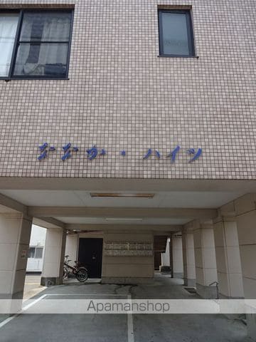 ななかハイツの玄関写真