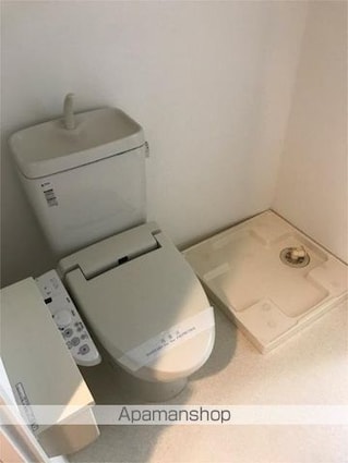 東京都世田谷区上北沢５丁目[1K/25.52m2]のトイレ