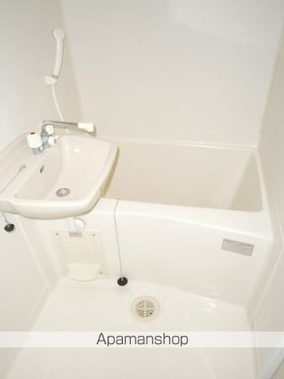 レオパレスグリーンハイツ４号[1K/19.87m2]のバス