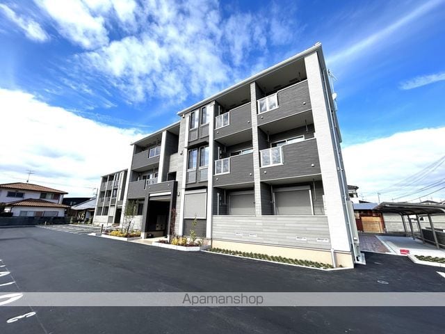 エテルノ泉南馬場の外観写真
