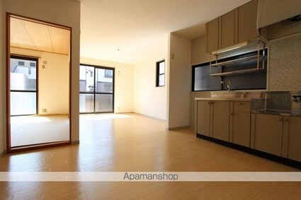 ロイヤルコート円座[2LDK/53.73m2]の内装1