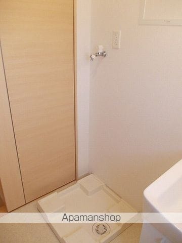 名鉄常滑線 聚楽園駅 徒歩7分 3階建 築15年の内装写真