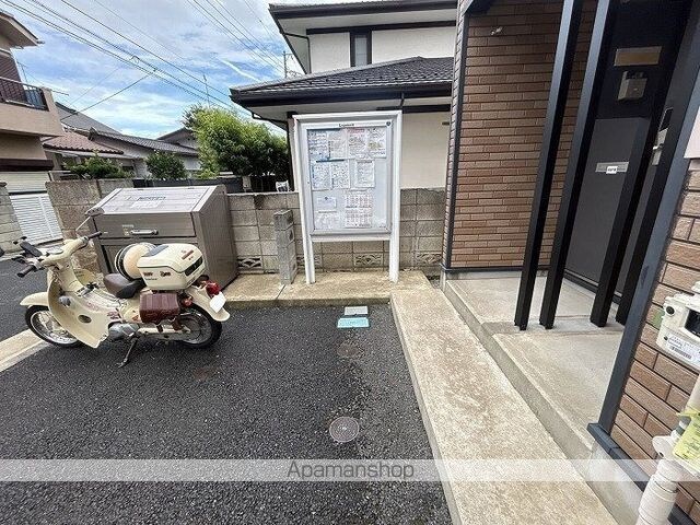 レオネクストフィオーレ[1K/22.6m2]のエントランス