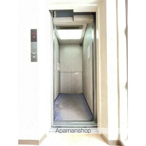 さんぱちBLDIの内装写真