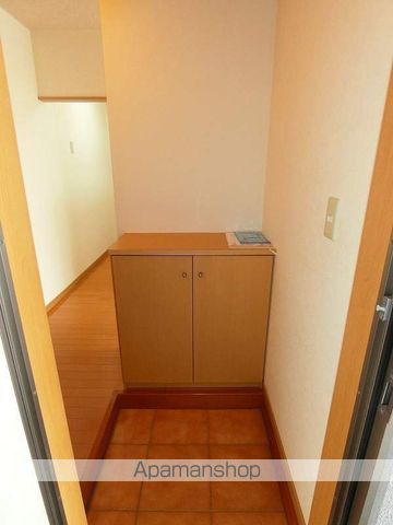 ガーデンヒルズ吉尾の内装写真