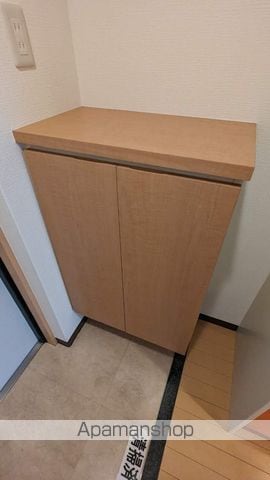 プラディオ森小路セレニテの内装写真
