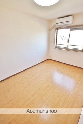 幸 yukiの内装写真
