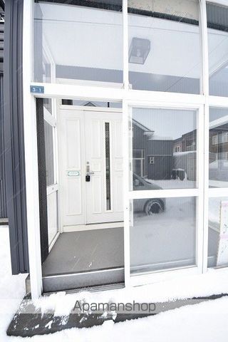 パルコートとんでんの玄関写真