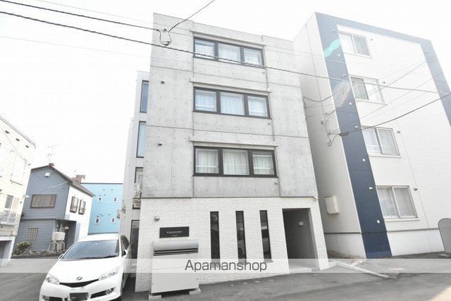 カハラ月寒中央の外観写真