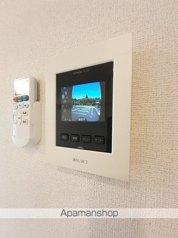リラ クオーレ IIの内装写真