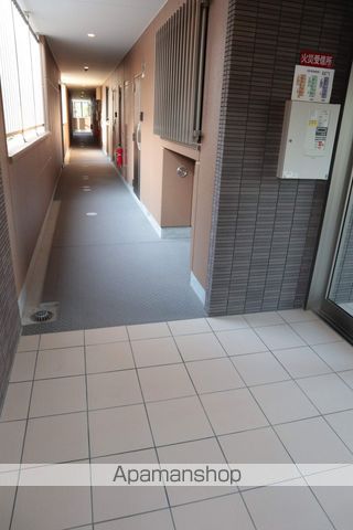 エバーリンクの玄関写真