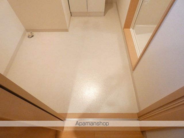 アスティオンIIの内装写真