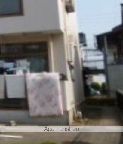 シャランフロイデの玄関写真