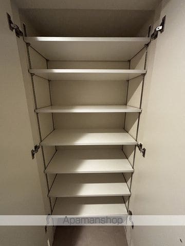 COMFORIALIVHIGASHIUMEDAの内装写真